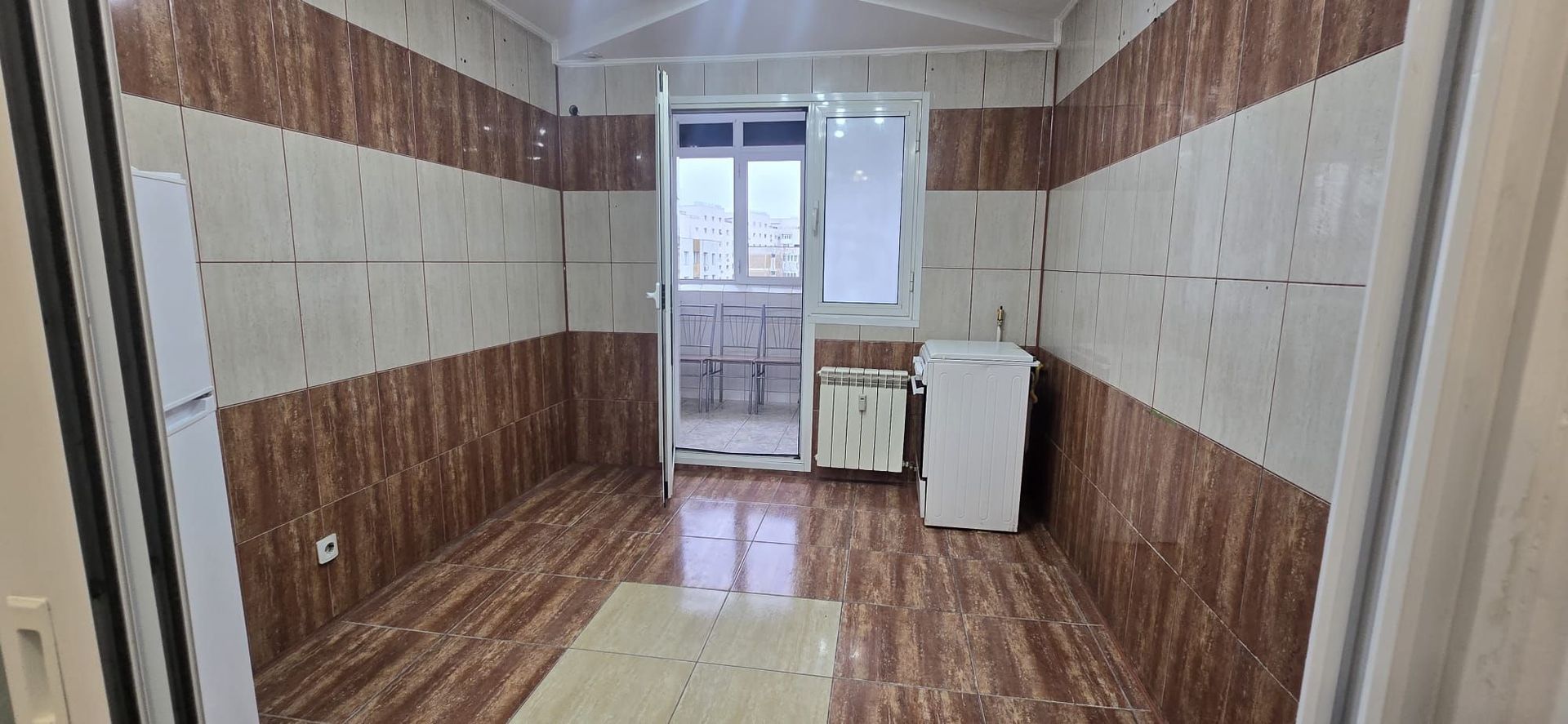 Apartament 4 camere Soseaua Berceni /an 1981 - Poză 21