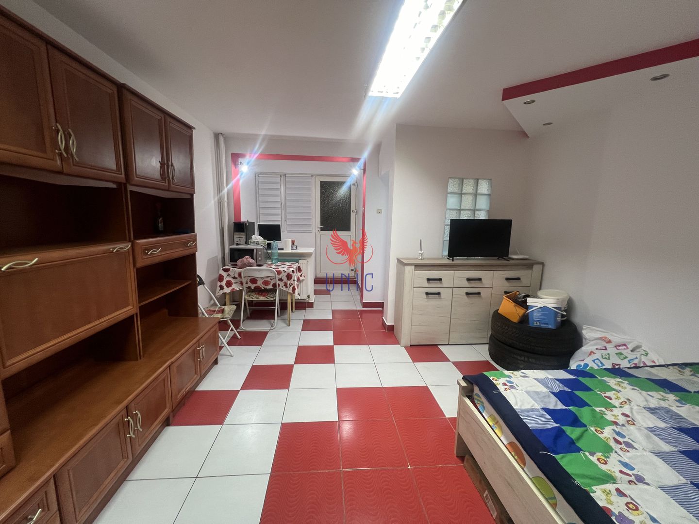 Garsoniera G-uri Brazda Lui Novac - Poză 2