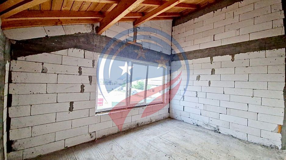 Vilă cu 5 camere de vânzare în zona Damila - Poză 5