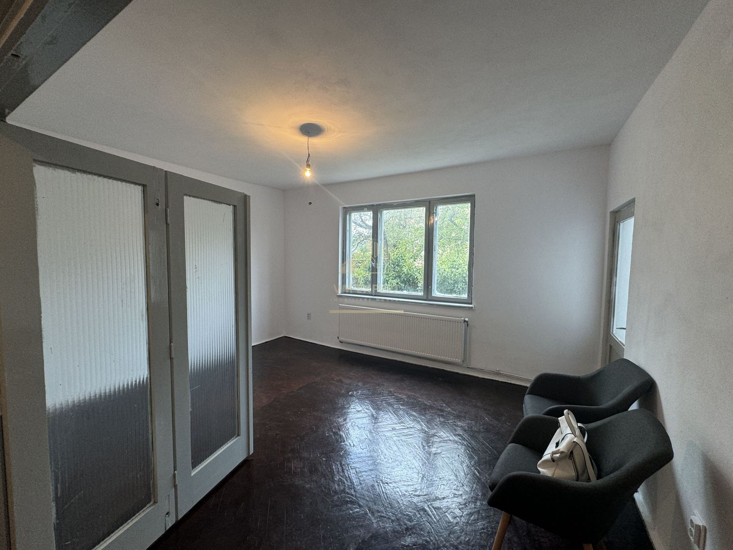 APARTAMENT IN CASA TIP DUPLEX 3 CAMERE+ TEREN 89 MP CAMPULUNG - Poză 9