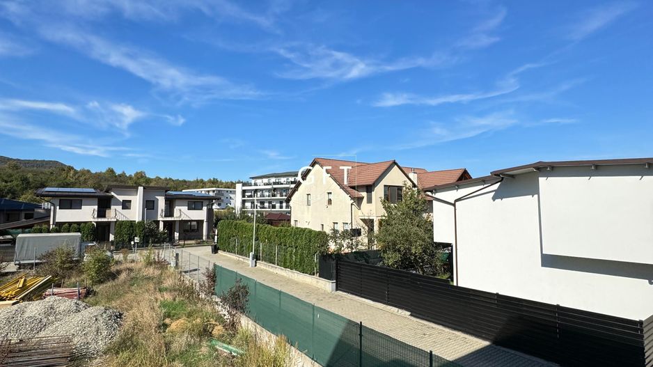 Apartament de vanzare in Bistrita, Blocuri noi, 70mp. - Poză 4