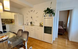 Apartament luminos cu 3 camere, complet mobilat, vedere panoramică spre Tâmpa - Poză 7