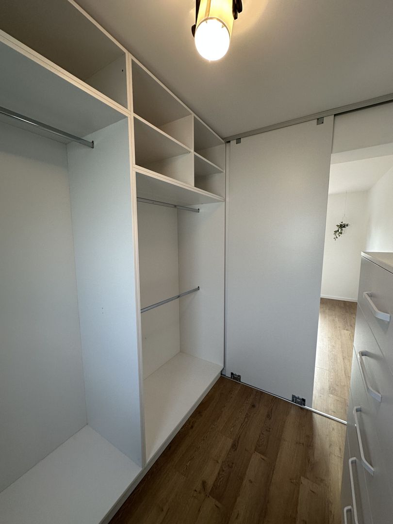 Casa deosebita intr-un cartier privat cu bariera - Poză 39