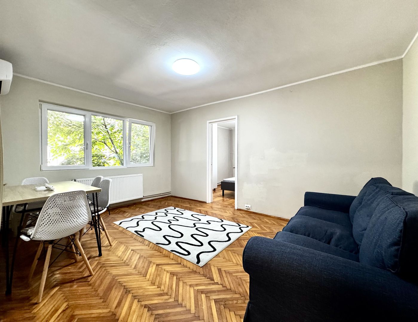Apartament 2 camere, primitor, cu boxa, zona Central - Take Ionescu - Poză 1