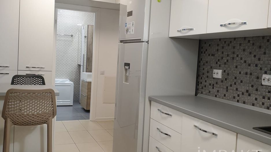 Apartament modern cu 2 camere in Buna Ziua - Poză 3