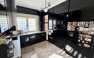 Penthouse Modern - Panorama - 2 Parcari - 160mp - Calea Bucuresti - Poză 5