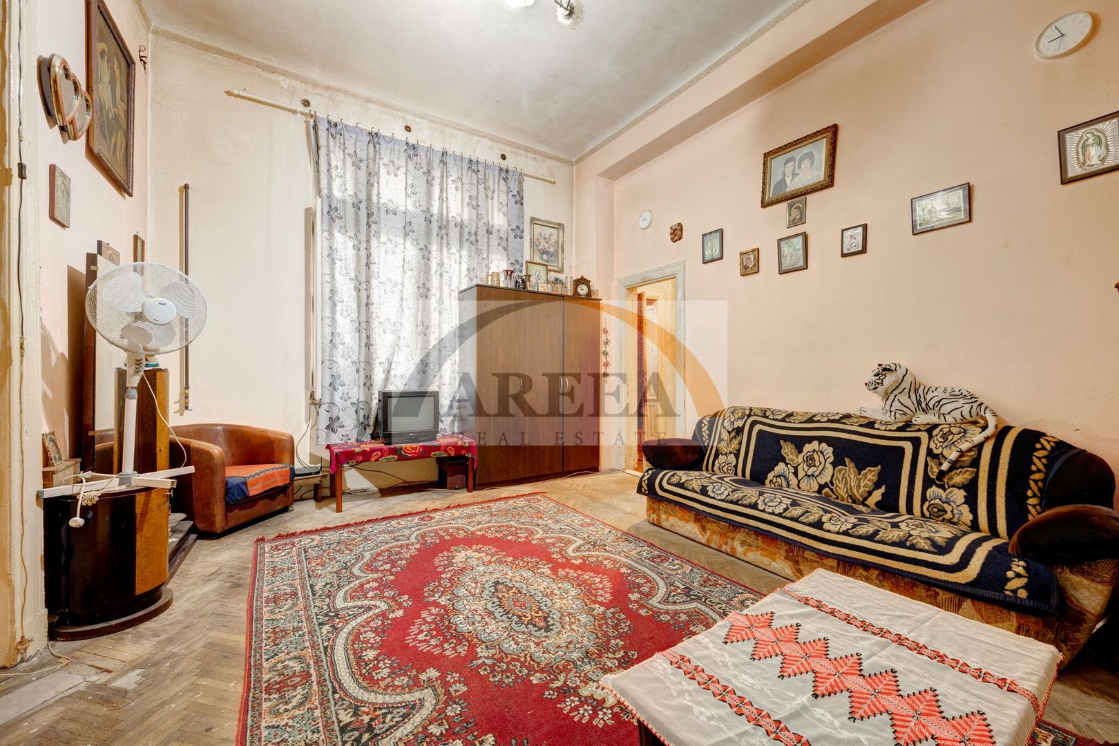 Proprietate in vila interbelica, pret bun - Pasajul Unirii, 157 mp - Poză 1