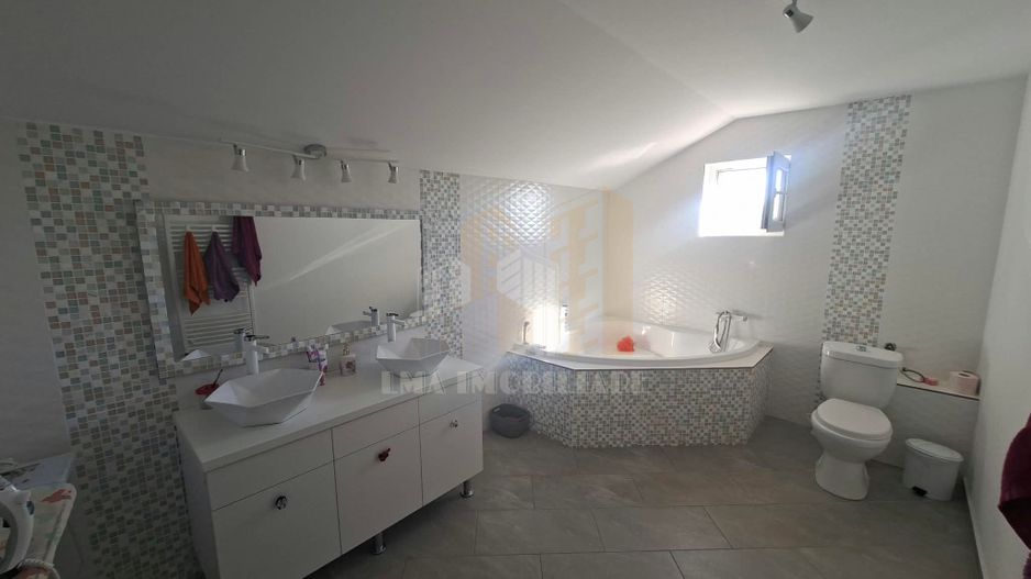 Casa individuala Harman Brasov  parter+etaj - Poză 23