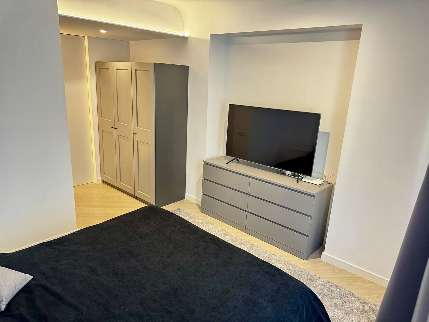 Apartament 3 camere I Cortina North I 80 mp I Faza 1 - Poză 7