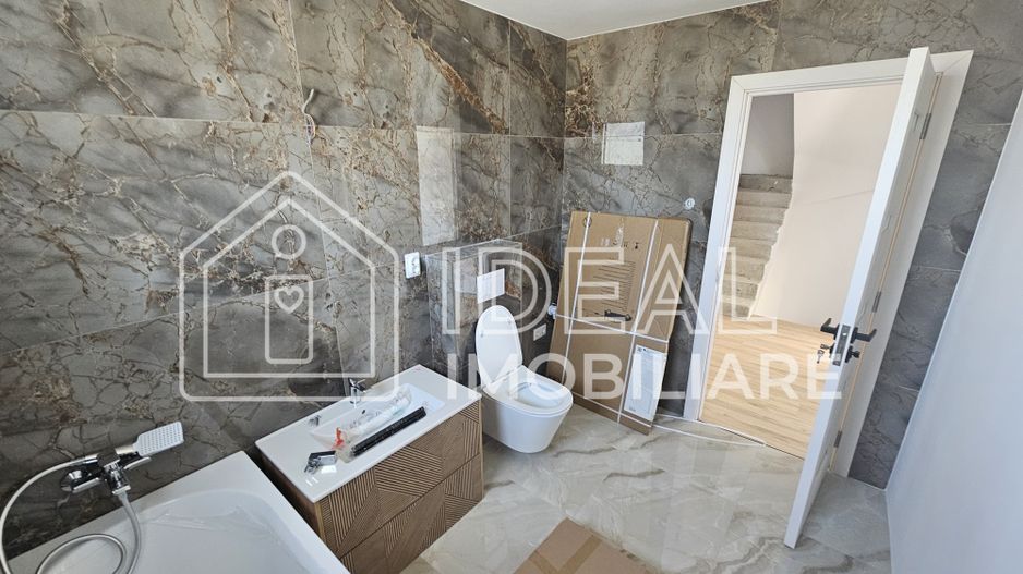 Casa cu 4 camere LA CHEIE in Calea Cisnadiei, zona Casa de Apa - Poză 8