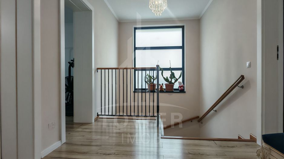 Casă individuală de vânzare situată în Șelimbăr - Poză 8