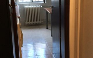 Ap 2 camere  zona parc/metrou Titan - Poză 2