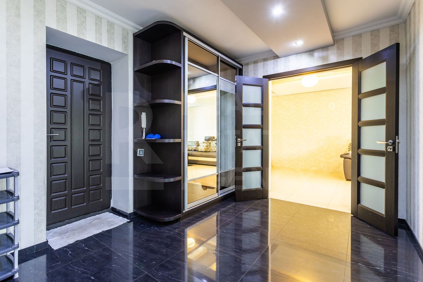 Vânzare apartament, 2 dormitoare, str. Dumitru Rîșcanu, Rîșcani. - Poză 9