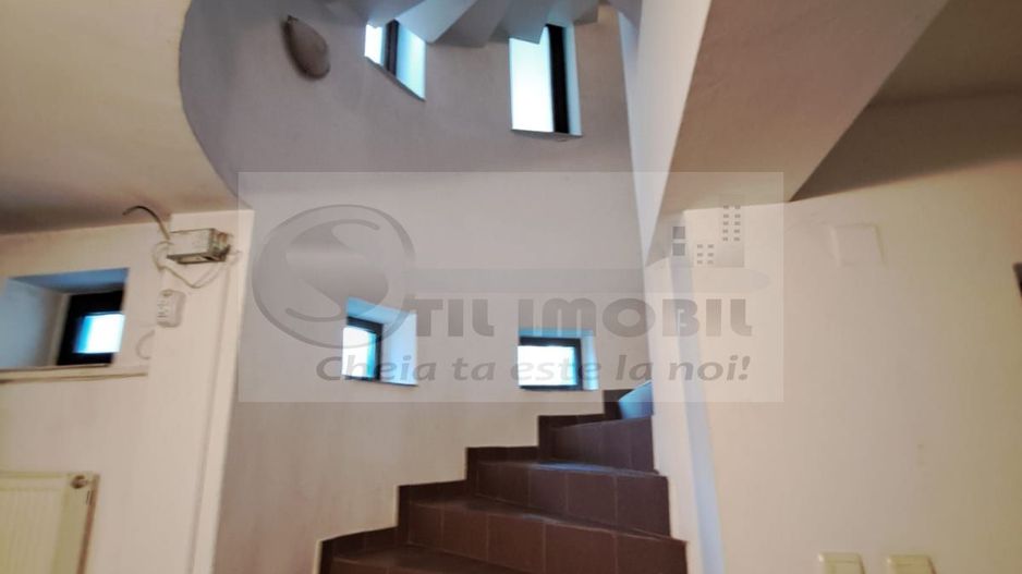 Casa/Vila de Inchiriat COPOU - 3000 euro - Poză 9
