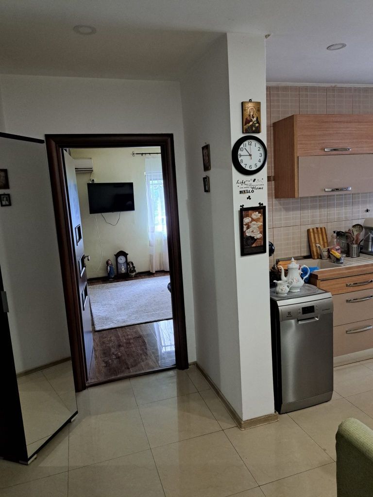 De vanzare Apartament 2 camere nemobilat Nerva Traian - Poză 6