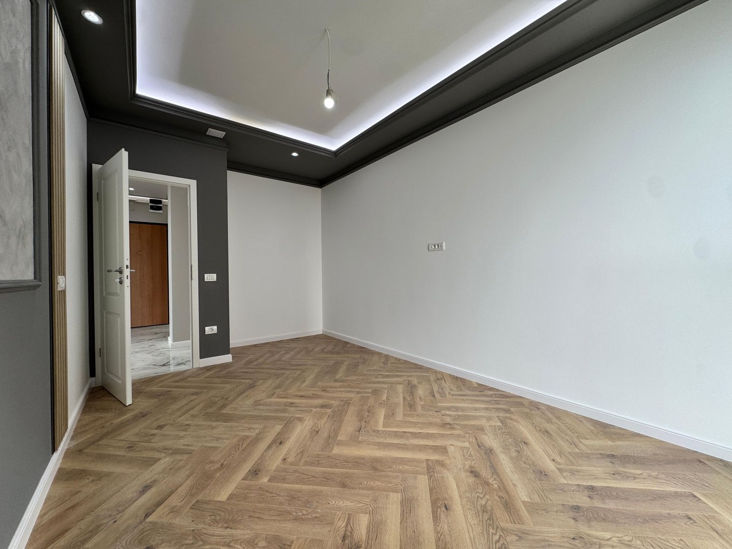 COMISION 0% | Apartament 3 Camere | Complex Campeador | Etaj 1 - Poză 3