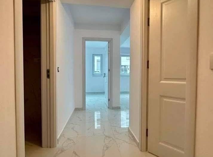 Apartament 2 camere 63mp + loc de parcare capat Pacurari 110000 euro - Poză 1