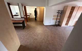 Spațiu birouri ultracentral 100 mp, balcon, mobilat parțial, Nerva Traian - Poză 8