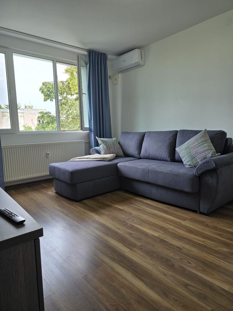 🏡 3 camere semidecomandat | Renovat -Mobilat | Drumul Taberei - Poză 3