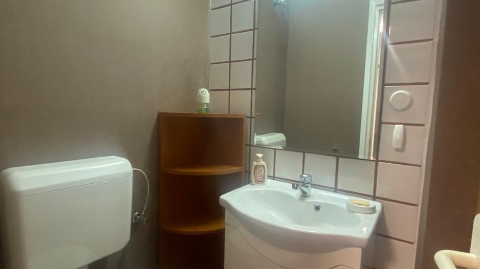 De închiriat: apartament 3 camere - Lujerului - metrou - Plaza - Poză 9