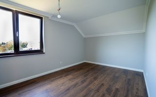 Casa Episcopia cu 774 mp teren, 4 dormotoare - Poză 8
