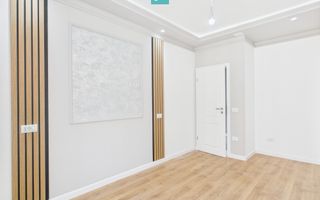 Apartament trei camere Torontalului - Poză 1