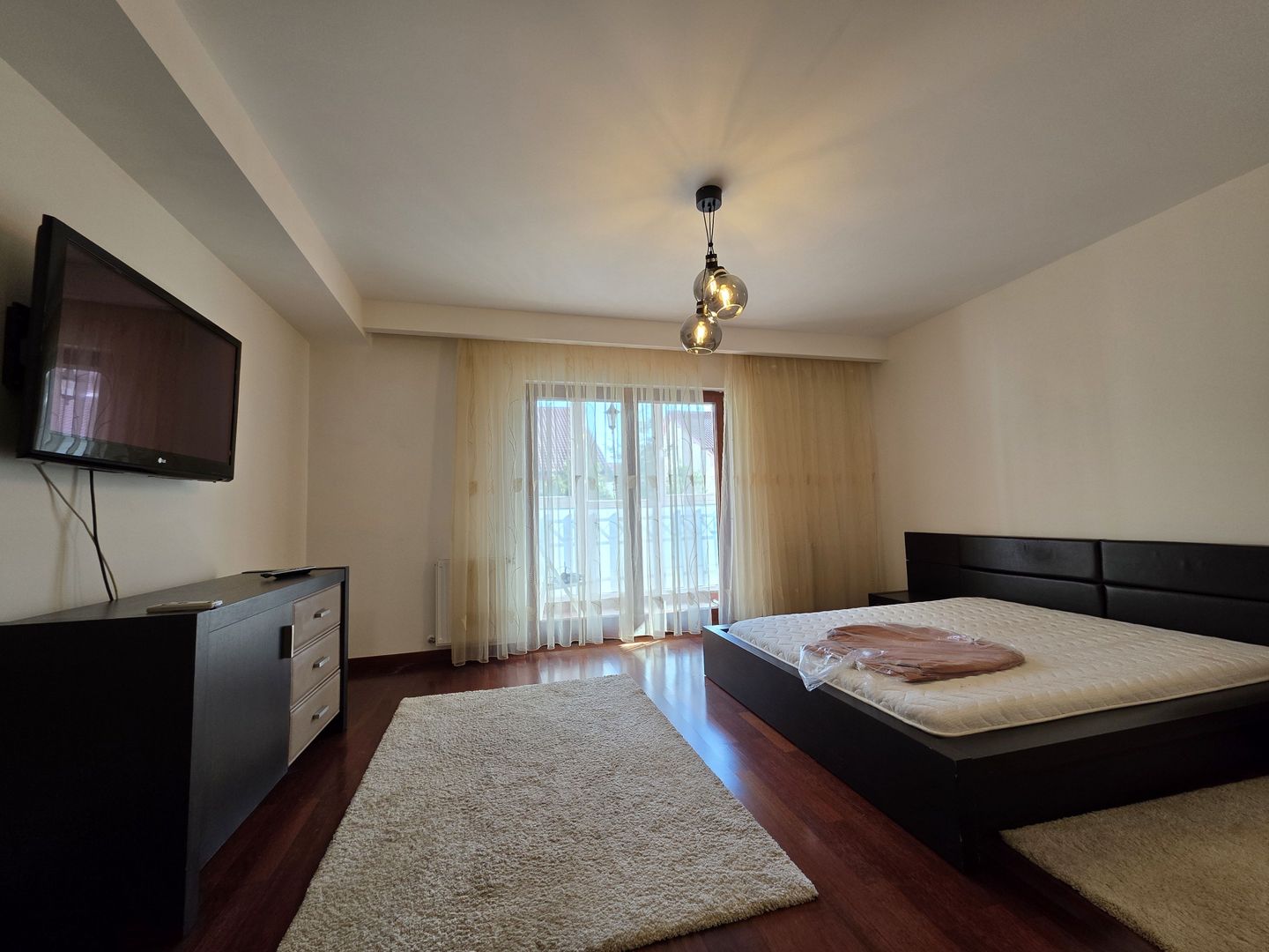 Vilă 5 camere de închiriat | American Village – Pipera - Poză 12