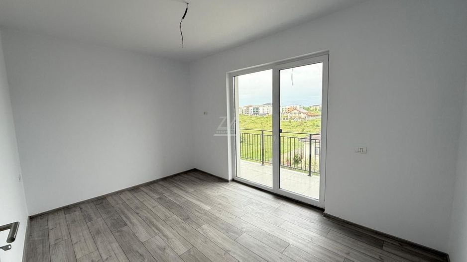 Bloc nou ESO. 1,2,3 Camere . Finisaje la alegere. Loc de parcare. - Poză 4