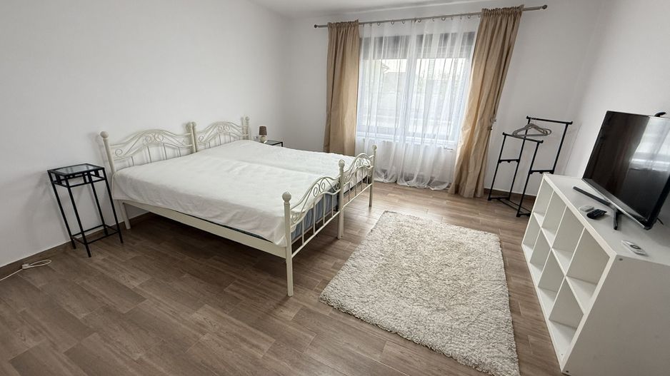 Giroc Central | Casă renovată 2025 | Teren până la 2000 mp | Locație excelentă - Poză 24