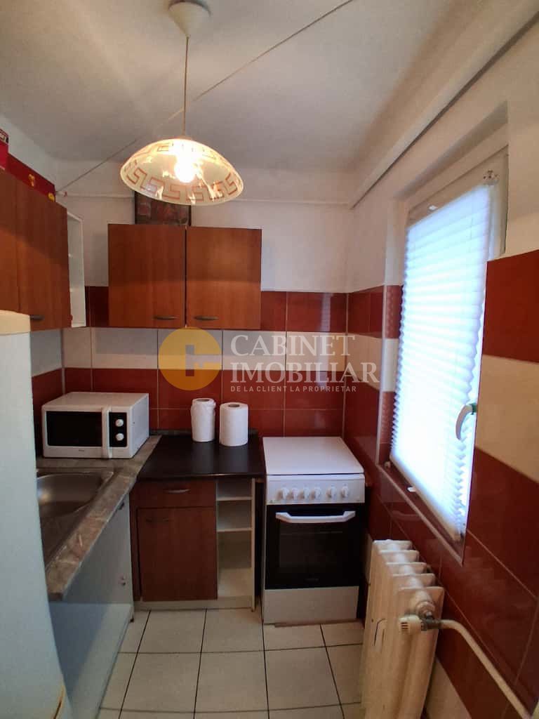 Apartament 2 camere, nedecomandat, zona Tatarasi Iasi - Poză 3