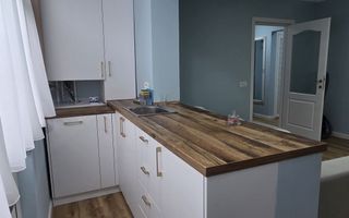 Apartament 4 camere– 70 mp, Podu Roș, Aleea Rozelor-149 500 € - Poză 2