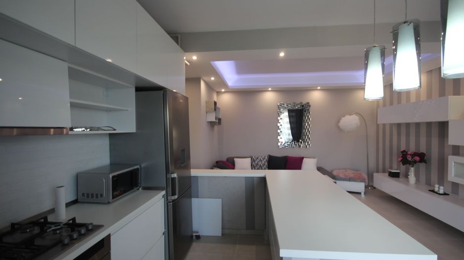 Apartament 3 camere in zona Buziasului - Poză 2