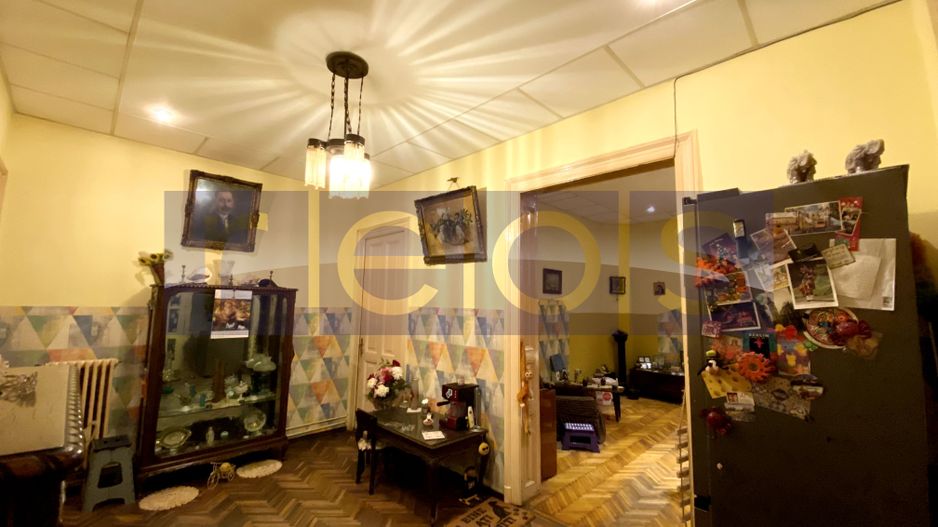 DE VANZARE CASA 6 CAMERE, CURTE SI CONSTRUCTIE SECUNDARA | COTROCENI - Poză 20