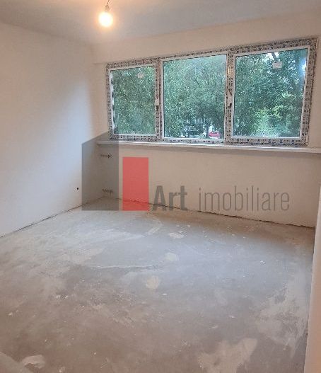 Vânzare apartament decomandat 2 camere Șos. Giurgiului - Poză 5