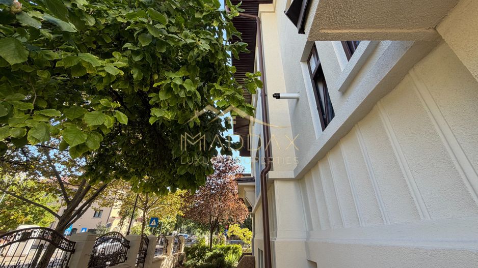 Apartament de inchiriat /4 camere in vila *153mp* +parcare / Dorobanti Capitale - Poză 41