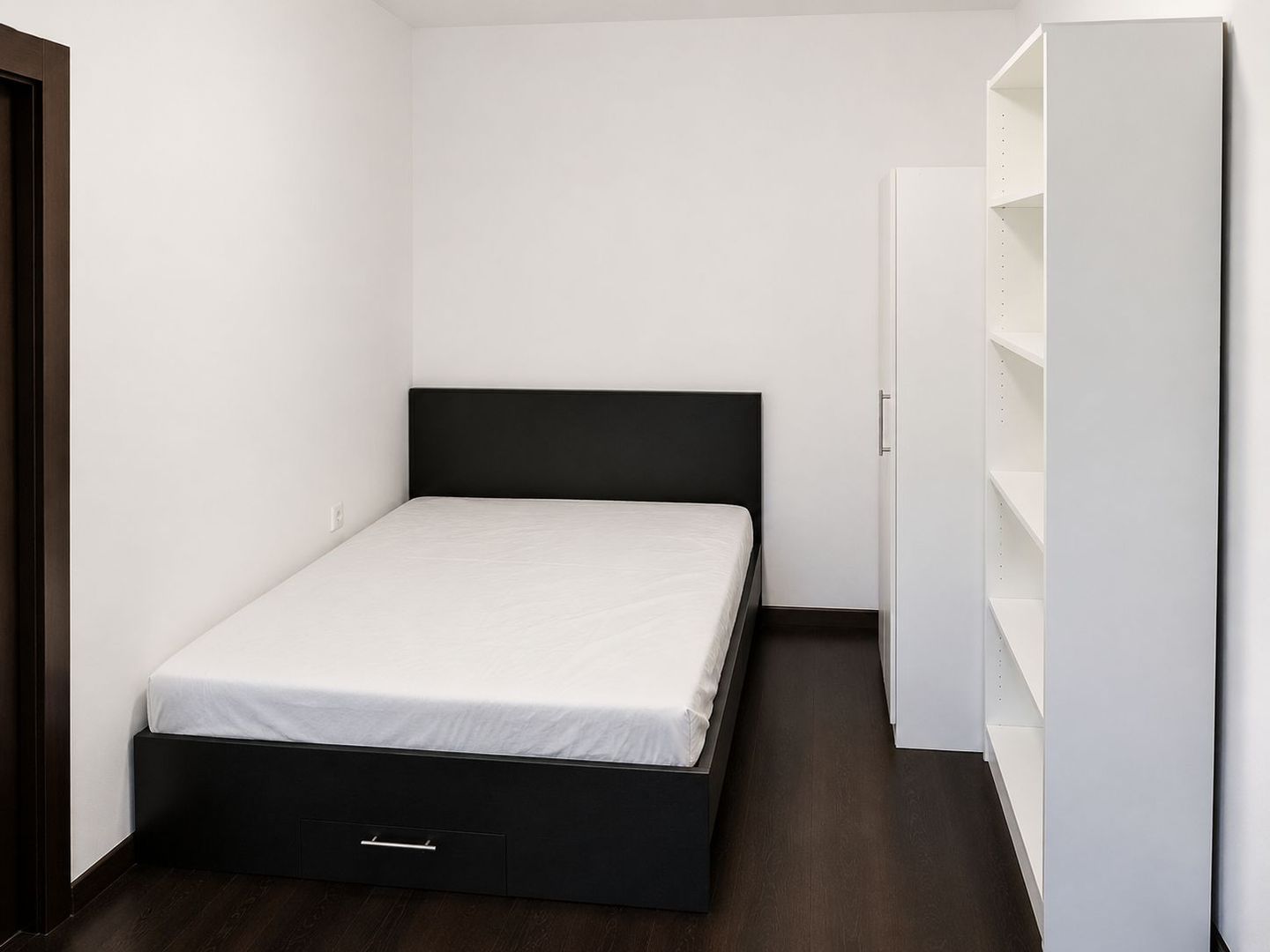 Apartament cu 2 camere de închiriat în Dacia – Locație excelentă - Poză 2