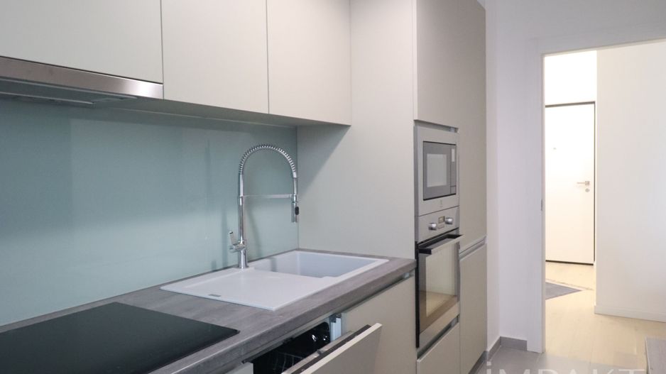 2 camere superbe, bloc nou, in spate la The Office! - Poză 8