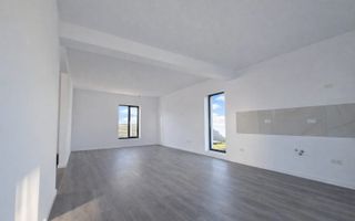 Casa  P+M- Miorita-5 camere - 2 Bai-Living 36mp-Teren 386mp - Poză 5