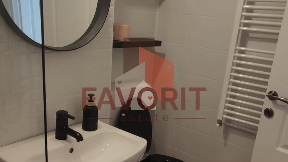 2 camere | recent renovat | mobilat si utilat | zona excelenta | - Poză 13