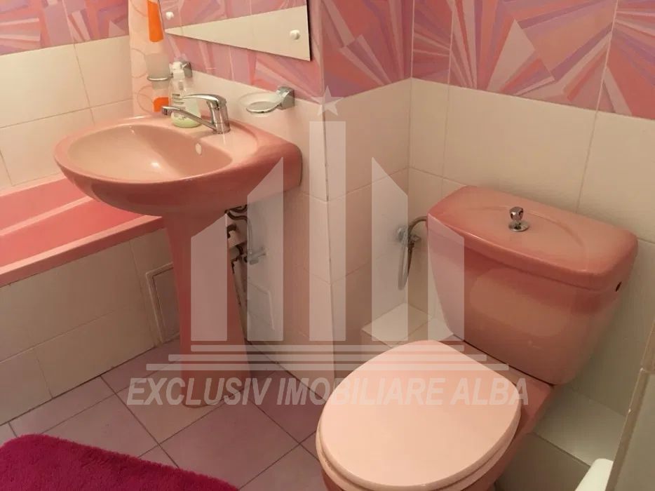Apartament cu 4 camere de inchiriat, Cetate - Kaufland - Poză 6