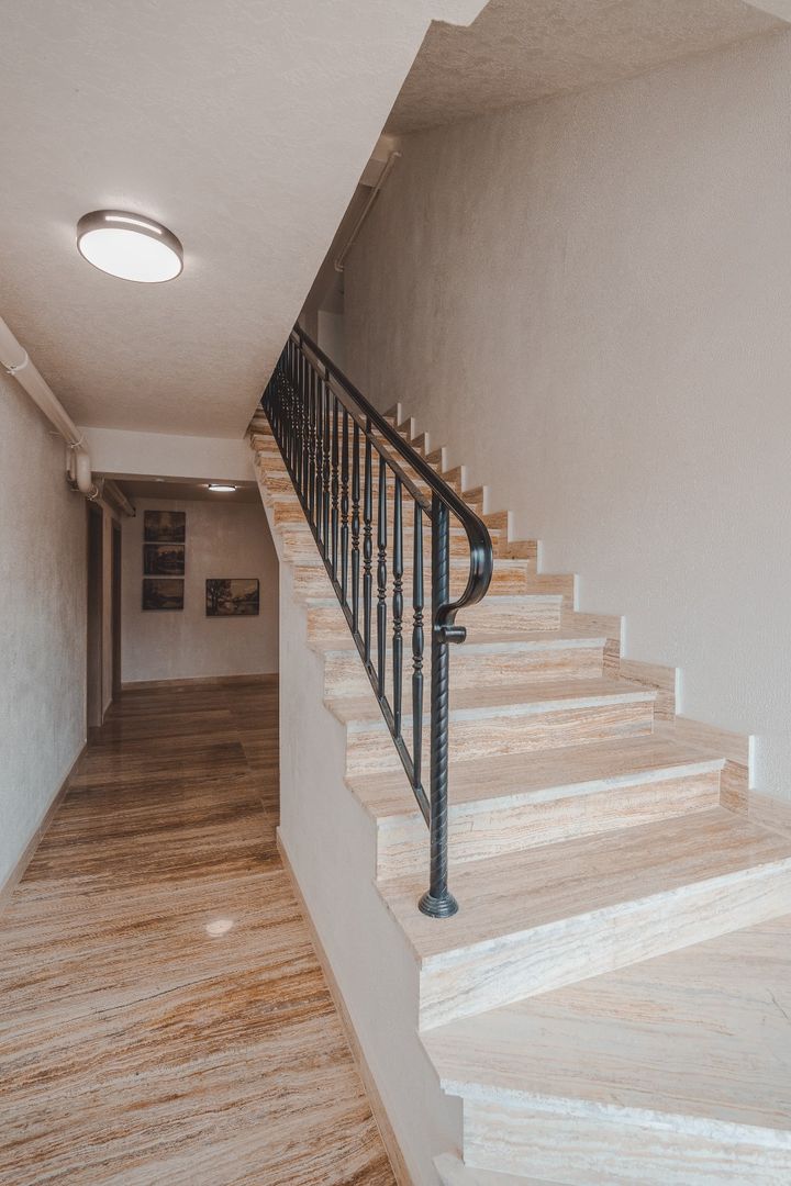 Titan- Bloc boutigue- apartament 2 camere -living generos - Poză 3