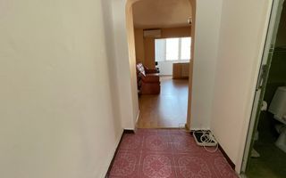 Apartament spațios cu două camere, etajul 4 cu acoperiș. - Poză 16