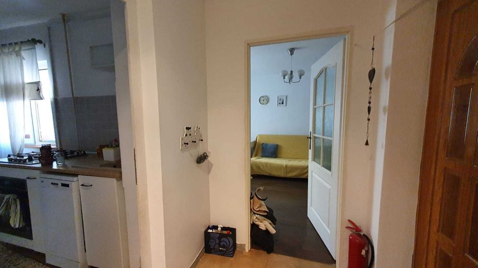Inchiriere Apartament 2 camere zona Iancului, la 7 min de metrou - Poză 2