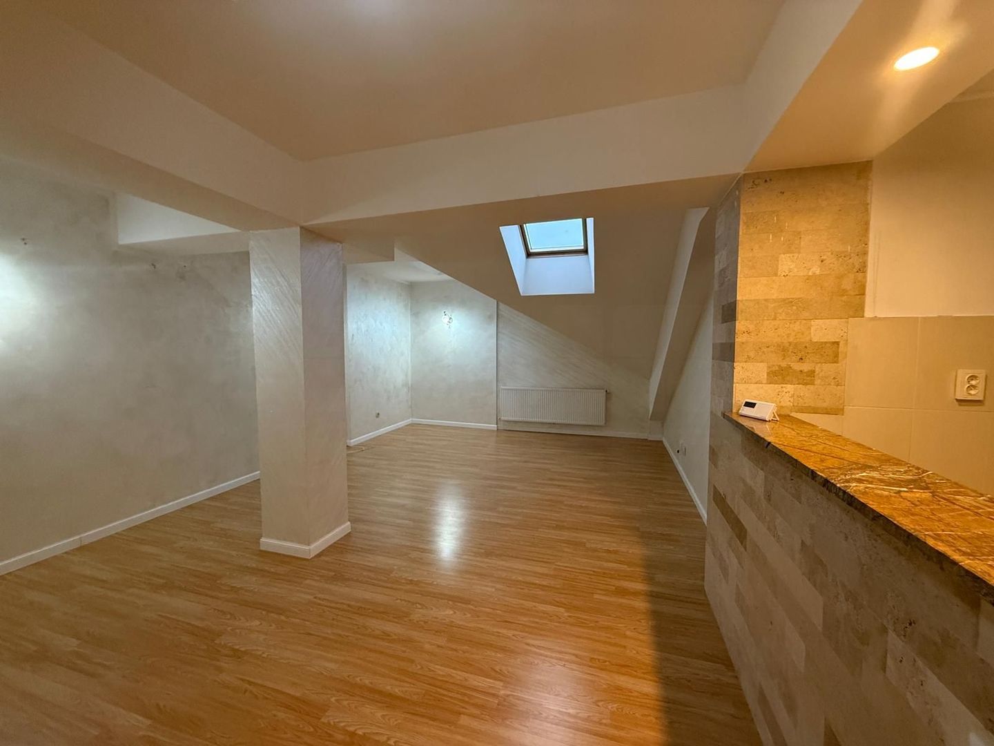 APARTAMENT 2 CAMERE  | 80 MP | 300 EURO | RĂDĂUȚI - Poză 11