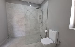 Casa renovata total- zona Calea Poplacii cu teren de 454 mp - Poză 16