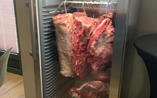 BUSINESS LA CHEIE! FABRICA + RESTAURANT + 2 MAGAZINE + TEREN INTR. 9688 MP - Poză 24