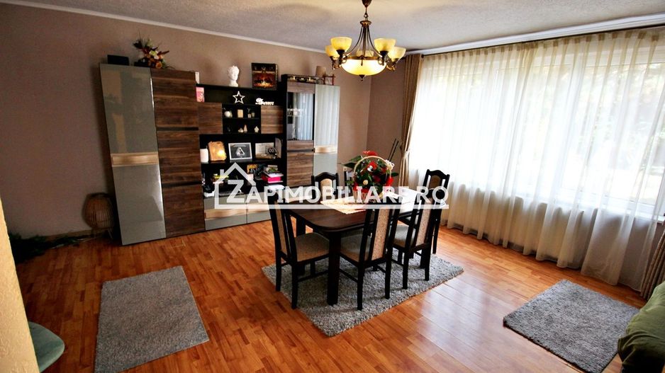 Casa 4 camere,2 bai,1 garaj,150mp,688 mp teren, 0% comision - Poză 2