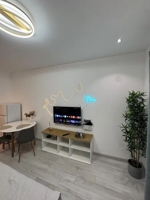 Garsoniera- Moderna - Poză 1