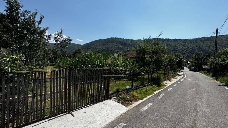 CASA 3 CAMERE, TEREN 1069 MP, COMUNA STOENESTI, ARGES - Poză 38