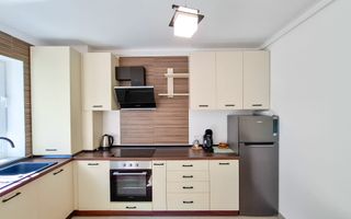 Proprietate Deosebita In Vila - Poză 9